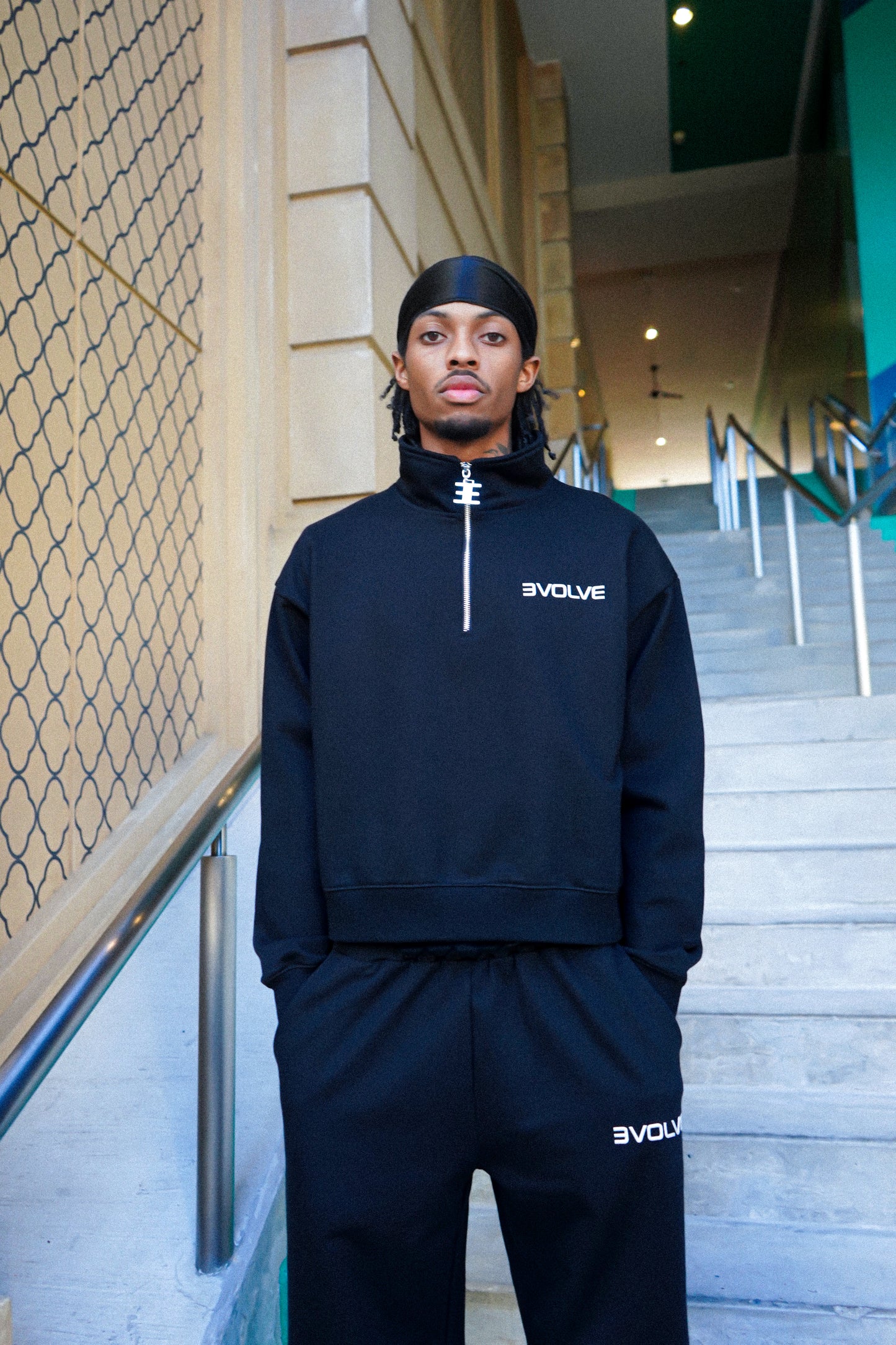 Elegance Quarter Zip